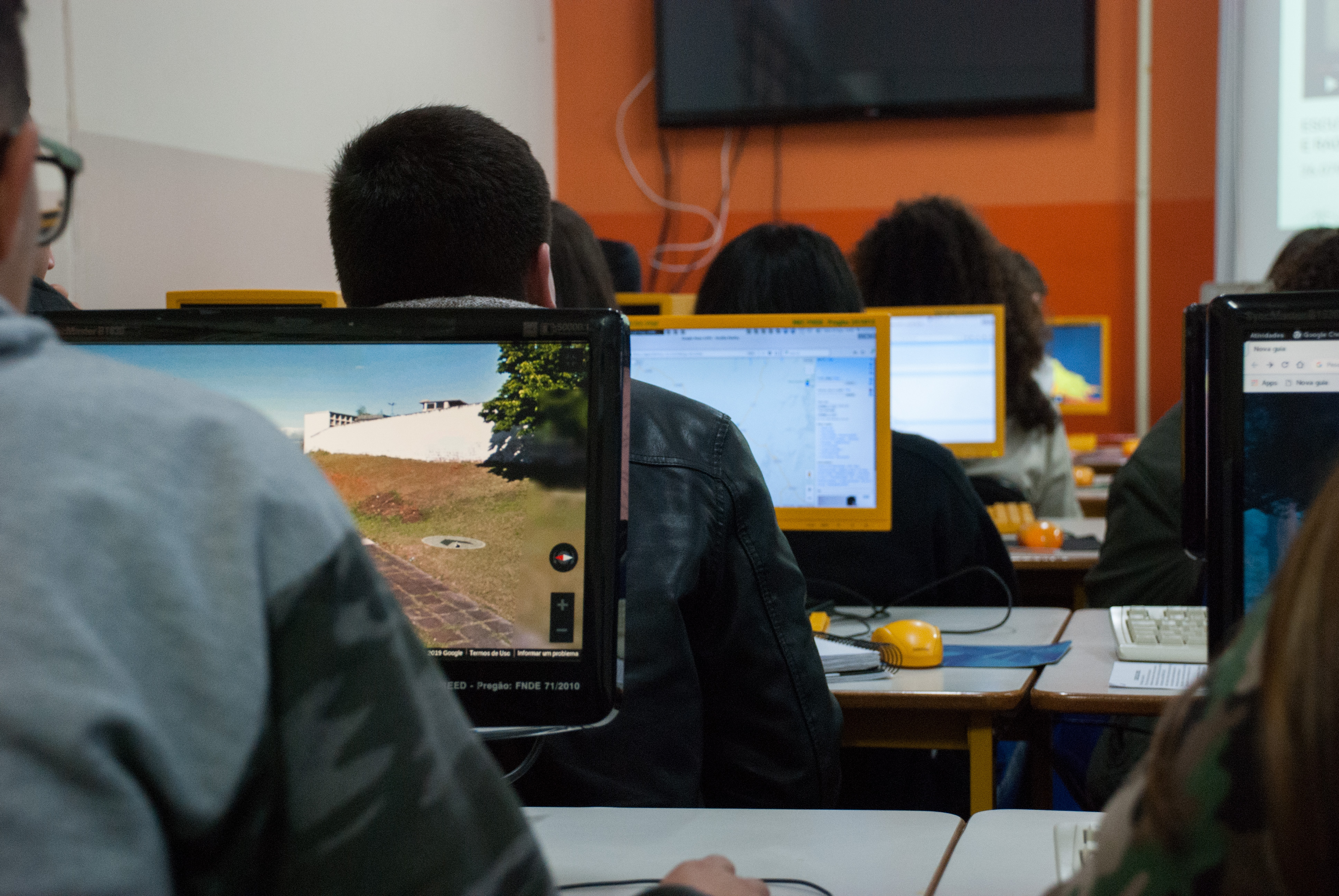 Inscrições vão até o dia 25 de outubro nas instituições de ensino.