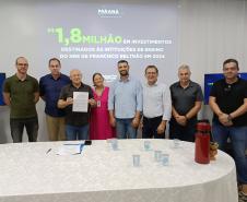 Evento de assinatura de obras e entrega de notebooks e headsets