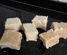 Óleo recolhido virou sabão e será utilizado na própria escola.