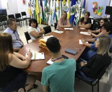 Professores e técnicos do NRE julgarão os 140  trabalhos inscritos até o momento.
