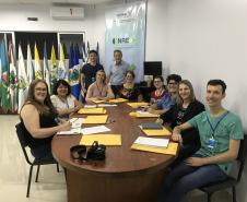 Os jurados Rosangela Rommel Vanin, Loreci de Fátima dos Santos, Tiago Moreira, Viviane Gabre, Rosa Donadel, Crislaine André, Rosalina Pereira, Simone Detoni e Cristian Nesi Martins e o jornalista Ivo Pegoraro.