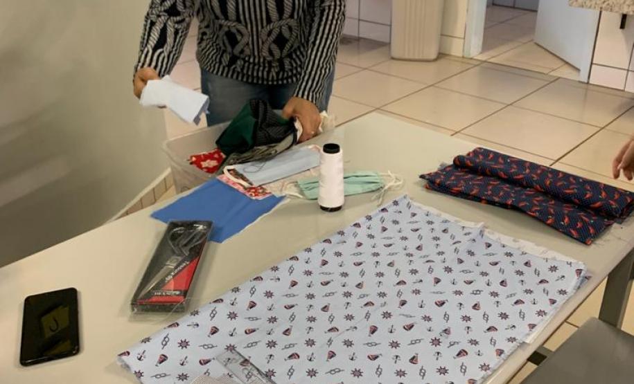 A professora Marlene Cardoso Ghizzi, que coordena o projeto na escola.